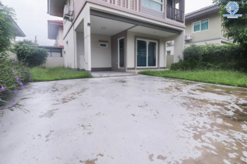 *****บ้านเดี่ยวมือสองนนทบุรี ม.คณาสิริ ชัยพฤกษ์-วงแหวน จากแบรนด์ชื่อดัง Sansiri บ้านสวย ไม่เคยเข้าอยู่ บนเนื้อที่ 50 ตร.ว. มาพร้อมฟังก์ชัน 3 ห้องนอน 2 ห้องน้ำ จอดรถ 2 คัน แถมฟรี ! เครื่องปรับอากาศ 2 เครื่อง เติมเต็มด้วยสิ่งอำนวยความสะดวกครบครัน บนทำเลศักยภาพ ใกล้ถนนกาญจนาภิเษก และ รถไฟฟ้าสถานีคลองบางไผ่